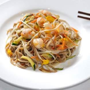 YAKI UDON con pollo