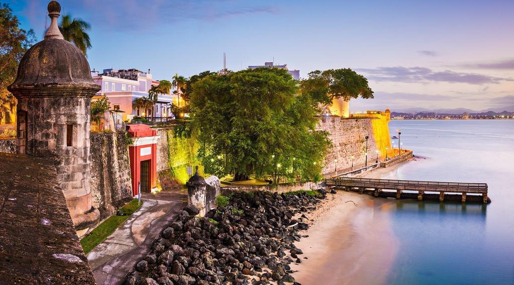 SAN JUAN PUERTO RICO San Juan è una delle destinazioni da crociera più gettonate, con molte delle navi che attraccano al molo della città vecchia.