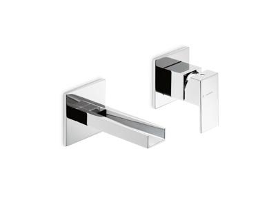 art. 66512 Miscelatore monocomando per lavabo senza scarico. Flessibili di alimentazione F 3/8. Single lever basin mixer without pop-up waste set. 3/8 female connection hoses. art.