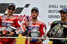 8 Michelin 8 SHELL MALAYSIA MOTORCYCLE GRAND PRIX -» NOVEMBRE 8 - SEPANG INTERNATIONAL CIRCUIT MALAYSIA NUMERO DELLA CURVA s SETTORE ORARI DEL CIRCUITO (+8 GMT) FONTE: MOTOGP.