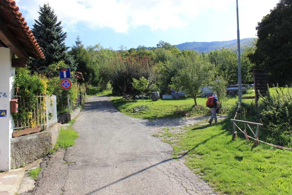 Anello da Forotondo per il monte Bagnolo e il bivacco Laguione - Eos Foto di