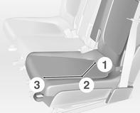 I sedili posteriori esterni possono essere spostati singolarmente avanti o indietro. È possibile spostare i sedili in senso longitudinale e trasversale.
