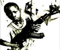 I BAMBINI SOLDATO L ILO ha stimato che nel 2001 circa 300.000 bambini nel mondo sono stati arruolati in unità armate: 120.