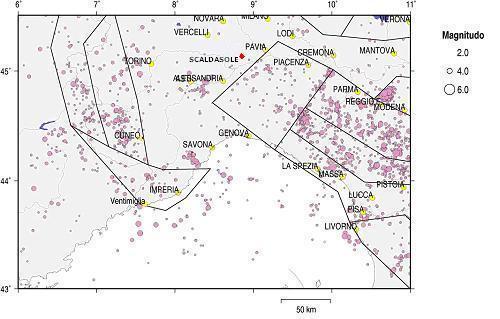 Figura 3 Zonazione sismogenetica del territorio italiano, ZS9 (Gruppo di Lavoro, 2004) e sismicità strumentale contenuta nel Bollettino Sismico dell Istituto Nazionale di Geofisica e Vulcanologia