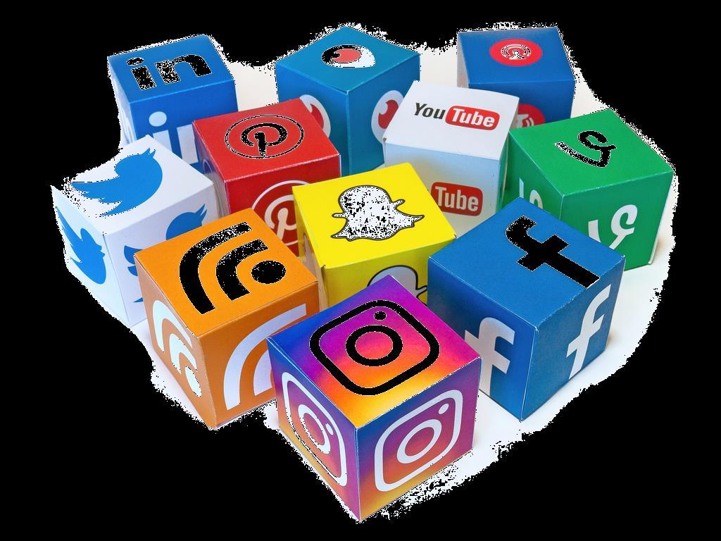 Le parole dei social media Social Media Marketing (SMM) E quella branca del marketing che usa i canali social quali Facebook, Instagram, Twitter, Linkedin etc., per raggiungere il proprio target.