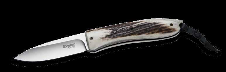 prestigious Italian artisans. Thus, OPERA and SKINNER were created. The blade is in D2 with razor edge sharpening and satin finish.