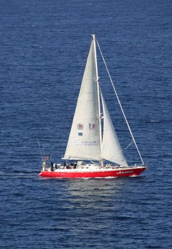 Varata il 29 settembre 2001, l Adriatica è uno sloop, una barca a vela con un solo albero, lunga 22 metri e larga 5,5.