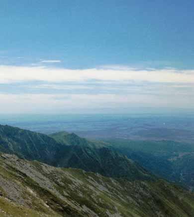 La Cima di Bo dai Tre Vescovi La geologia La sienite è una roccia intrusiva che appartiene al Plutone della Valle del Cervo o Plutone della Balma.