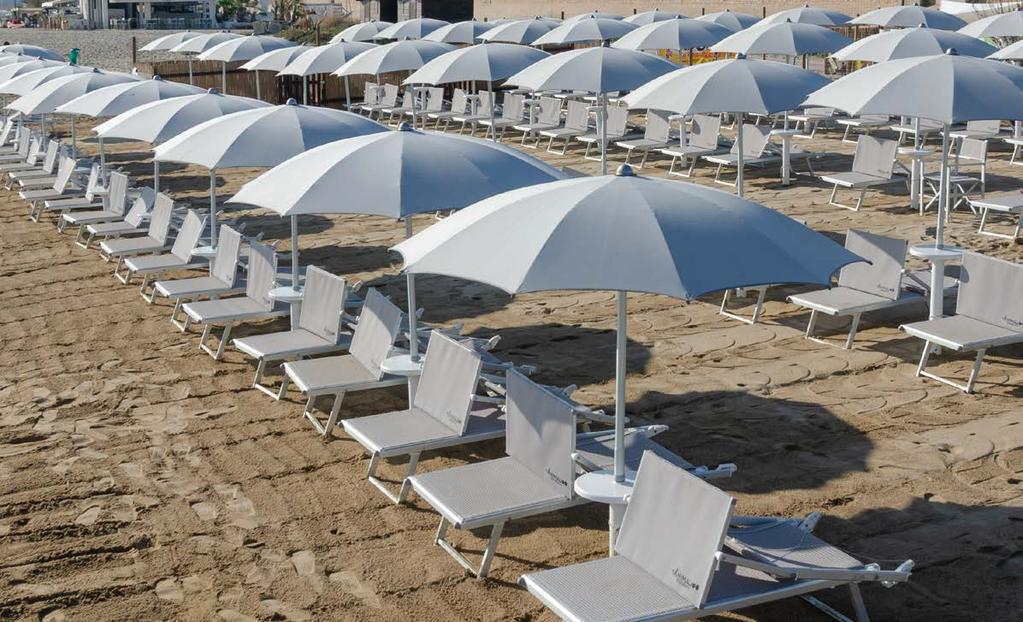OMBRELLONE BEACH UMBRELLA cezanne ombrellone classico senza panta Classic beach umbrella without valance Sistema di chiusura antinfortunistico mod. Diamante.