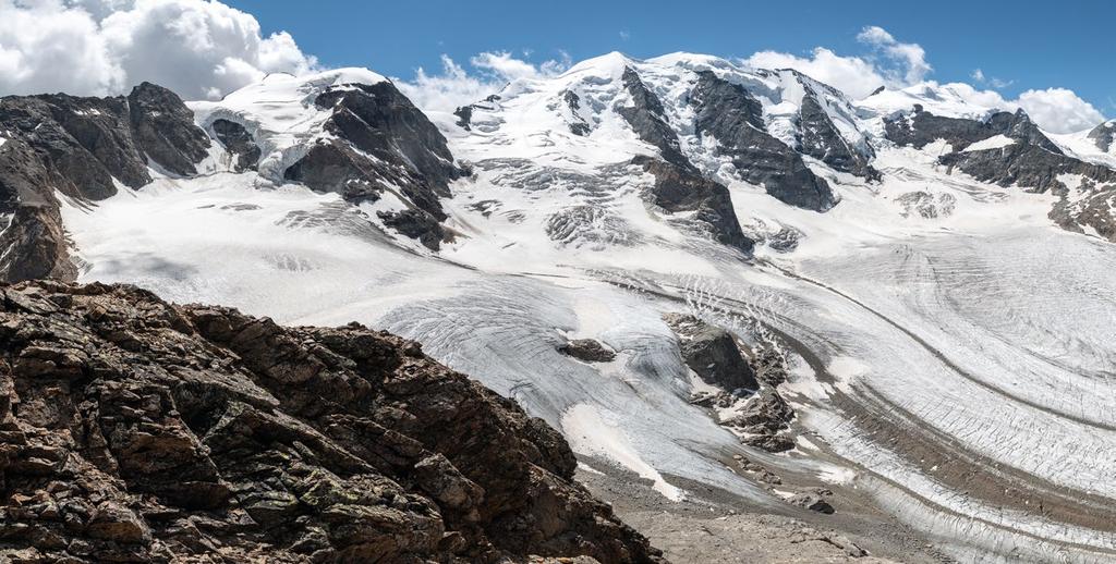 ANTEPRIMA ESTATE 2019 SCENARIO ALPINO DA FAVOLA Anche l estate non manca di proporre eventi e avventure tutti da scoprire nello scenario alpino da favola.