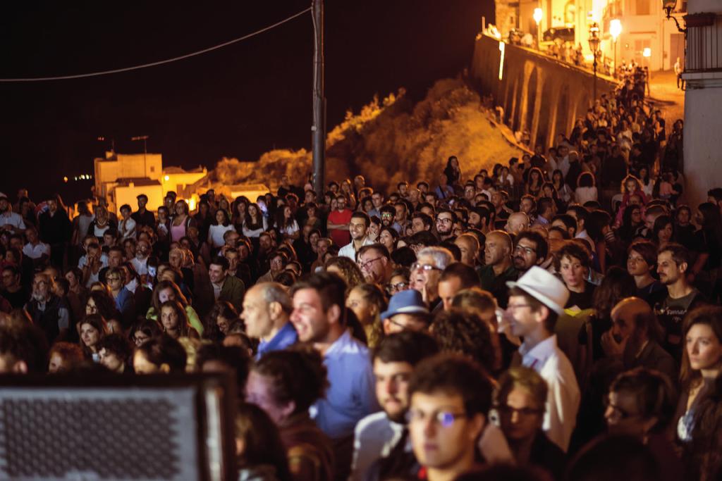 pag. 08 I DESTINATARI Il Festival è rivolto a utenti individuali, gruppi, studenti, famiglie, appassionati di cinema e arte e, soprattutto, ai turisti