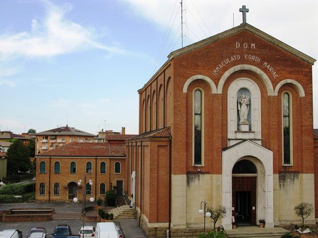 CARITAS MADONNA