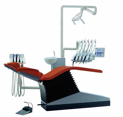 INFODENT 1-2/2011-5 IN PRIMO PIANO ZAFIRO C3+ Riuniti a confronto Tra tutte le attrezzature presenti nello studio odontoiatrico, il riunito rappresenta il vero compagno di lavoro.