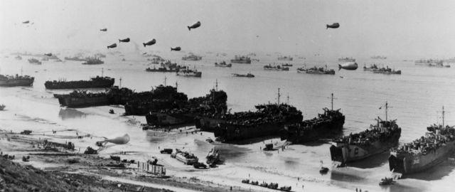 SBARCO IN NORMANDIA Cherbourg 6 giu 1944 2/8 Valore delle truppe Più di 1 mln uomini Perfetta organizzazione Quantità di navi e mezzi (300.