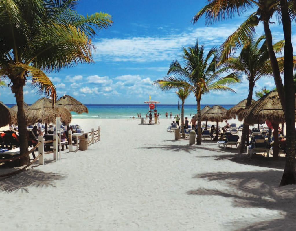 SPIAGGIA Bianca e di sabbia finissima, ampia e lunga: Playacar è la spiaggia che tutti sognano di trovare ai Caraibi. Vi si accede comodamente dall ombra dei giardini o dalla piscina del club.