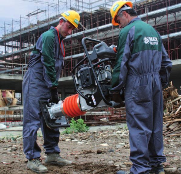 G MASSIMA AFFIDABILITÀ Gli ingranaggi d acciaio (vibrocostipatori) e la massa vibrante con rotore eccentrico (piastre) sono montati su cuscinetti in acciaio ad alta resistenza per aumentare