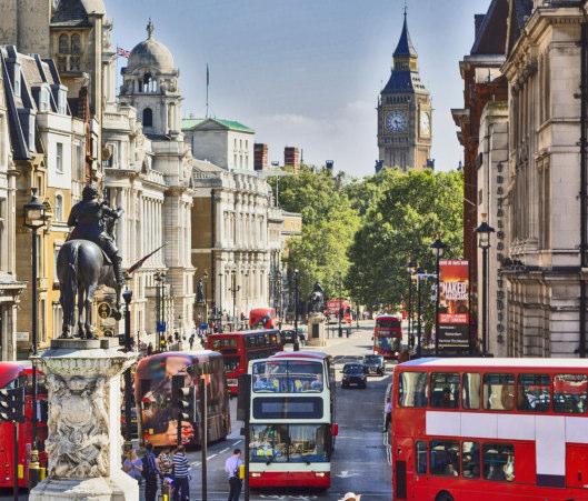 ESCURSIONI DI INTERA GIORNATA Londra: Westminster & Piccadilly La capitale inglese con visita al quartiere monumentale di Westminster, dove ammirare la famosa Abbazia, il celebre Big Ben e Trafalgar