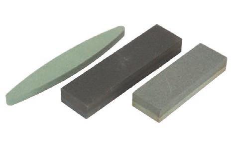 ABRASIVI RIGIDI BONDED ABRASIVES PR A PIETRE PER AFFILARE Disponibili in doppia grana carburo di silicio verde 200X50X25 mm, ossido di alluminio grigio 150X50X25 mm e in carburo di silicio verde