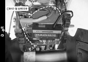 12) Posizionare il Power Commander sopra la batteria (Fig. G), usando il velcro fornito.
