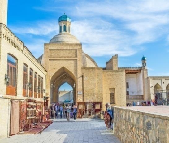 Pasti C/P/C 23 Marzo: Samarcanda Bukhara Visita della città Colazione in hotel. Trasferimento alla stazione ferrovia per il treno veloce per Bukhara.