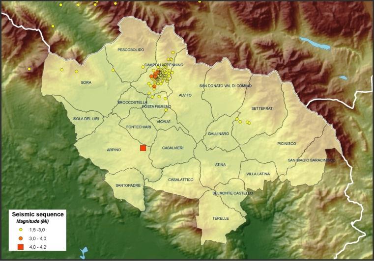 Mappa dei Comuni coinvolti negli incontri dall 8 febbraio al 4 marzo 2010, sovrapposti alla sequenza sismica di settembre-ottobre 2009.