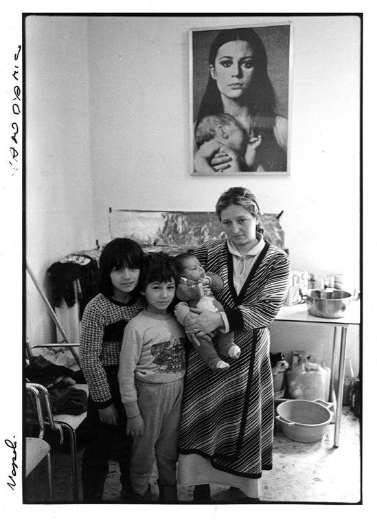 1980-00-00-DN-01 Una scuola occupata [Napoli, 1980]. Fotografia originale 24x18 cm., stampa di epoca successiva (ca. 1985).