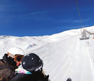 ŠKOLA SKIJANJA Škola skijanja organizirana je na hrvatskom jeziku za polaznike s navršenih 6 godina. 6.1.-20.1.: 6-dnevna ski škola s početkom 7.1. i 14.1., a završno natjecanje je 12.1. i 19.1. Dnevna poduka traje od 10 do 14.