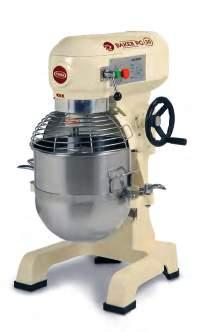 PG 30 3 Velocità 3 Speed (rpm) Dimensione ciotola Bowl dimensions (mm) Capacità Capacity (lt) Pasta frolla Pastry (kg) Panna Montata Capacity Pan di spagna Sponge cake Albumi d uova Egg whites Peso