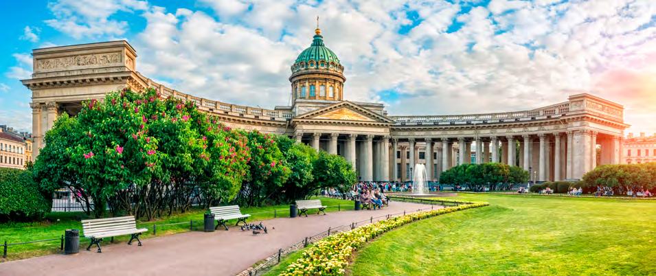 (možnosť individuálnej návštevy), či úradnej budove ruského prezidenta. Večerná prechádzka po Prospekte Arbat moskovskej Champs-Elysées. Návrat do hotela. 3.