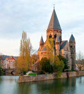 Alsasko, Burgundsko, Lotrinsko 5 DŇOVÝ POZNÁVACÍ ZÁJAZD BEZ NOČNEJ JAZDY TAM N e m e c k o Paríž F r a n c ú z s k o Metz Alsasko Strasbourg Toul Nancy Lotrinsko Riquewihr Colmar Burgundsko Dijon