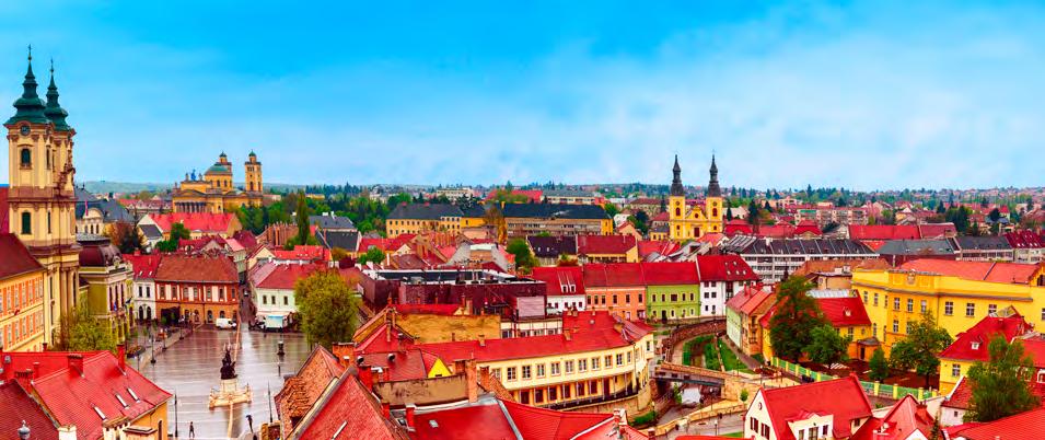 Živý skanzen so svojou tradičnou výstavbou, ktorá sa zachovala dodnes, je vôbec celosvetovo prvou dedinou zapísanou do zoznamu UNESCO.