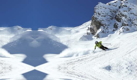 Gli amanti dello sci alpinismo, ma anche del freeride e dello sci nordico, possono vivere la neve come meglio preferiscono.