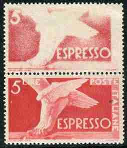 .. 40,00 881 ** Folclore 2008 "Sulmona" n. 3023 coppia verticale con dentellatura orizzontale fortemente spostata scritta "Italia 0,60" a cavallo dei due esemplari (Sass. spec. n. 2672 Ea).