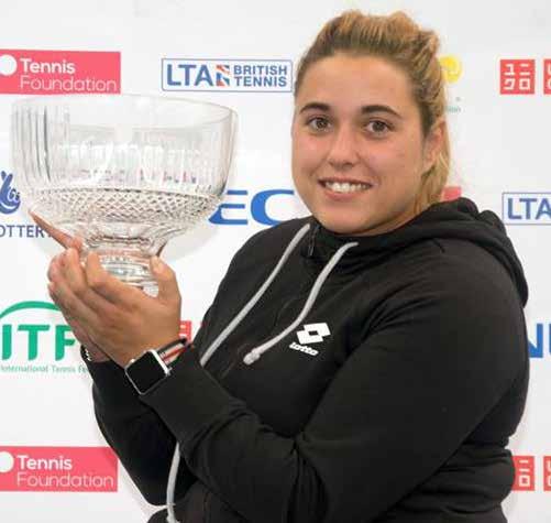 Una ragazza toscana di 26 anni: è aretina, si chiama Giulia Capocci e occupa attualmente la sesta posizione nel ranking internazionale di singolare femminile e l ottava in quello di doppio (categoria