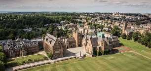 BRISTOL CLIFTON COLLEGE SUMMER COURSE FOR YOUNG LEARNERS & TEENAGERS (8-12 ANNI 13-17 ANNI) (https://visitbristol.co.uk/) - Popolazione di 450.