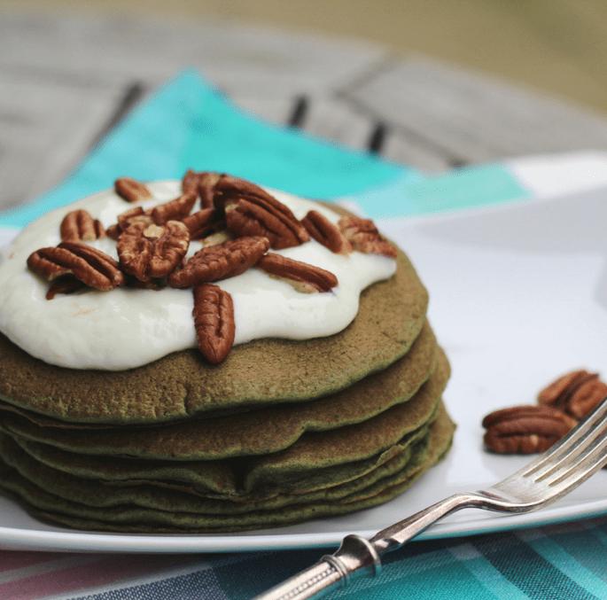 PANCAKE spirulina e farina di teff per 15 pancakes farina di Teff, spirulina, zucchero di canna, crusca di avena, quinoa soffiata 1 uovo