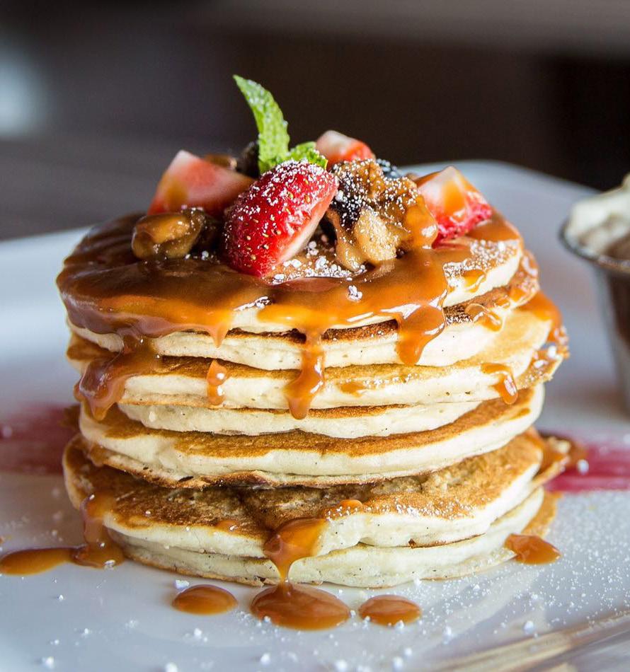 PANCAKE banana e quinoa per 15 pancakes farina di grano tenero, banana in polvere, zucchero di canna, crusca di grano, quinoa soffiata 1