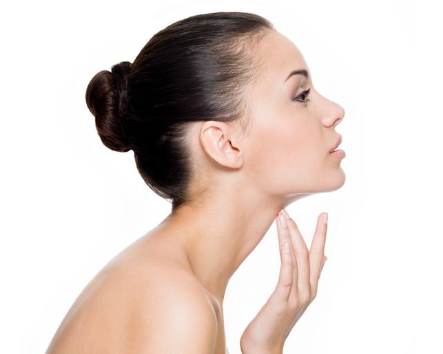 Quali sono gli inestetismi legati all intossinazione? Un esempio evidente di questo concetto sono molteplici inestetismi che compaiono sulla pelle come ad esempio l acne.
