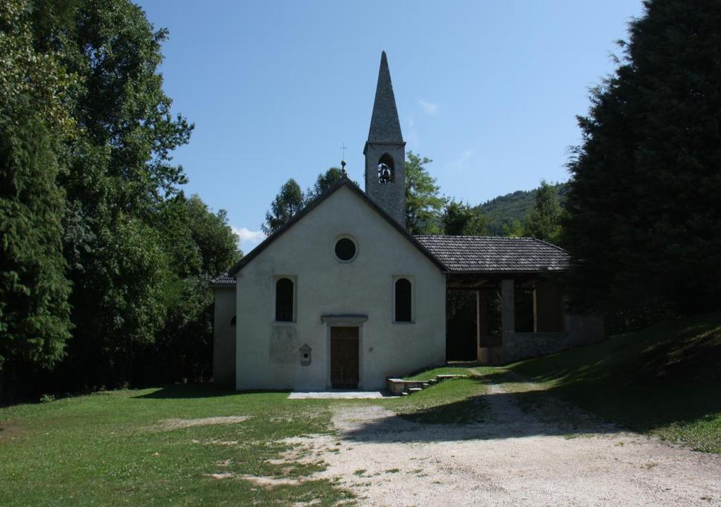 27 tappa Da Farra d Alpago al Nevegal Percorso di 7 ore, dislivello in salita 1100 m, lunghezza 17 Luoghi d interesse: paesaggio sull Alpago, Consiglio e pianura veneta, Giardino Botanico delle Alpi