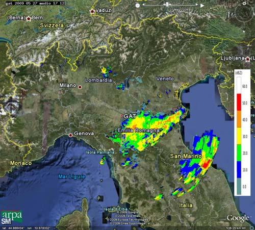 Mappe di riflettività del 27/05/2009 alle 07:12 UTC (in alto a