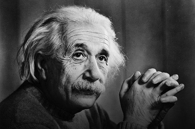 Perché l AdEPP con W.I.S.E. ha adottato la filosofia di un vero uomo wise..quest uomo saggio si chiamava Albert Einstein Non pretendiamo che le cose cambino se agiamo sempre allo stesso modo.
