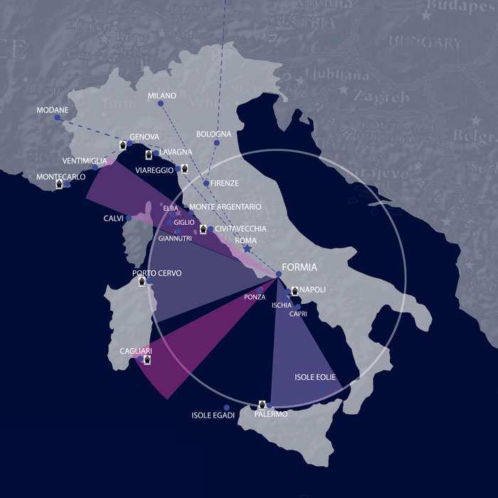 ILPROTOTIPOREWEC 3 PERILPORTODIFORMIA Negli ultimi anni l attenzione nel campo del settore marittimo si è rivolta sulle tematiche del risparmio energetico e dello sfruttamento di fonti rinnovabili.