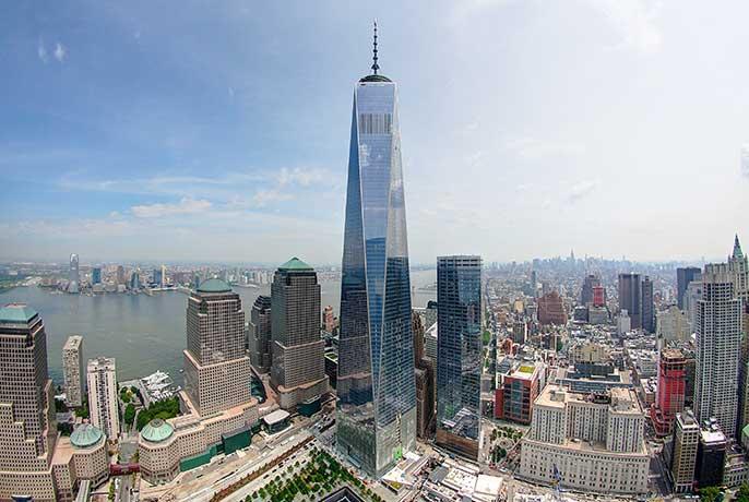 One World Trade Center (Foto di Michael Mahesh, Port Authority of New York and New Jersey) La progettazione di un grattacielo richiede competenze specifiche e più legate all innovazione? Senza dubbio.