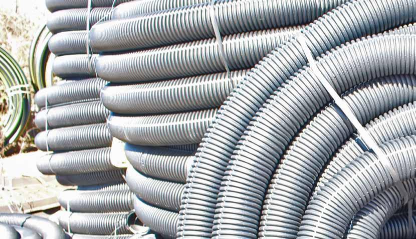 Tubi Corrugati in Polietilene Il tubo corrugato in polietilene è particolarmente adatto alla protezione dei cavi nelle installazioni elettriche e di telecomunicazione interrate.