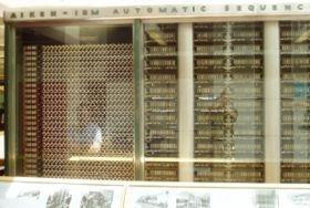 Storia dell elaboratore Mark I - 1944 Primo computer automatico Elettromeccanico 15.