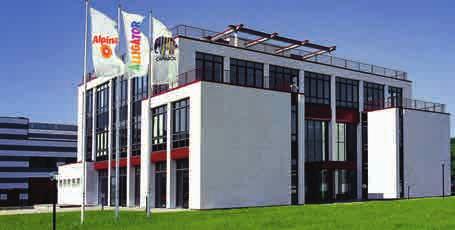 IL GRUPPO DAW Il Gruppo DAW, nato in Germania nel 1895, è uno dei principali produttori in Europa di pitture, vernici e soluzioni tecnologiche per l edilizia con circa 6.