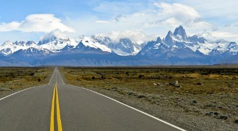 Prosecuzione dell itinerario lungo la leggendaria Ruta 40 argentina Pomeriggio: scenic drive lungo la