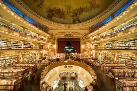 Passeggiata attraverso l elegante barrio neo classico e visita della libreria «el Ateneo Grand Splendid»,