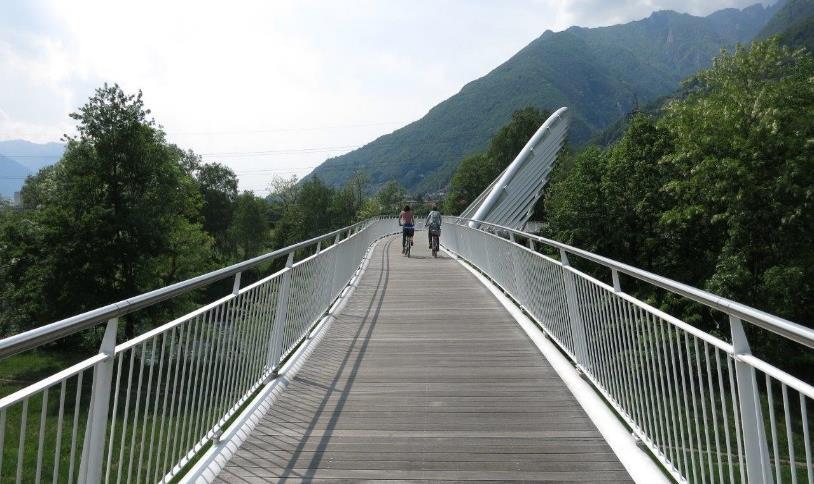 Anche nella Svizzera francese e in Ticino vi sono vari progetti per la promozione della ciclabilità Ad esempio la città di Ginevra, in collaborazione con il