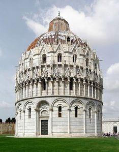 A Pisa scorre il fiume Arno che con i suoi 241 km è il secondo fiume più lungo dell Italia peninsulare dopo il Tevere.